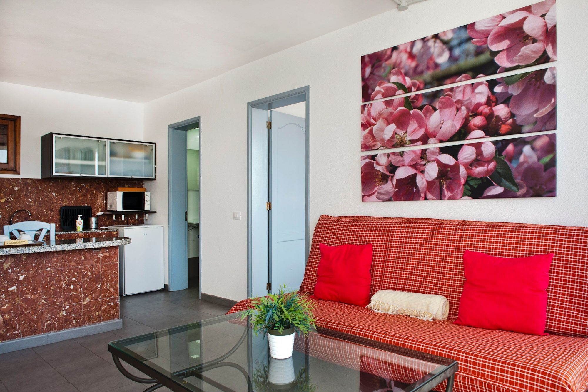 Apartamentos Miriam Пуерто Рико Екстериор снимка